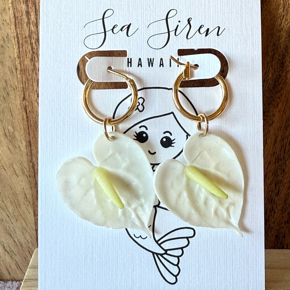 Sea Siren Hawaii Heart Earrings